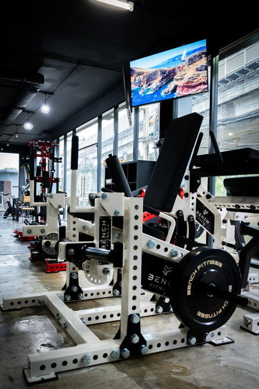 EXCEED Leg Extension