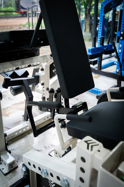 EXCEED Leg Extension