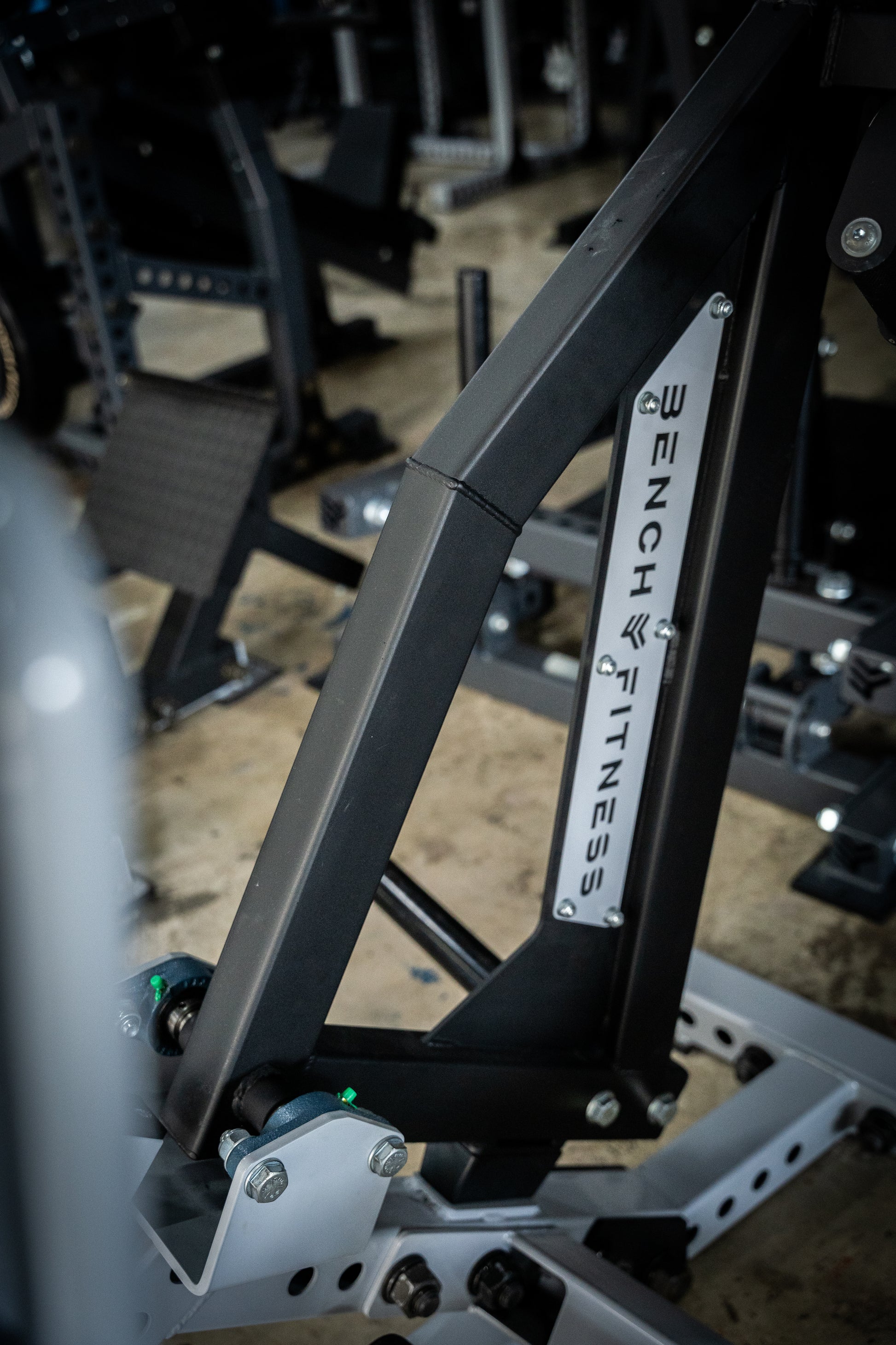 EXCEED Seated Row – view 2 – Bench Fitness