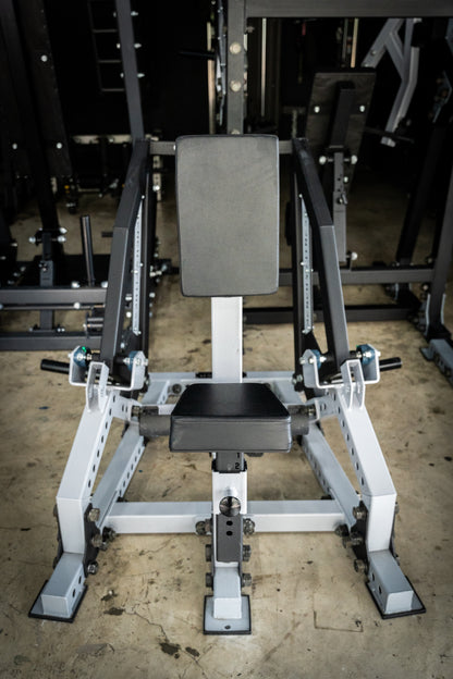 EXCEED Seated Row – view 3 – Bench Fitness