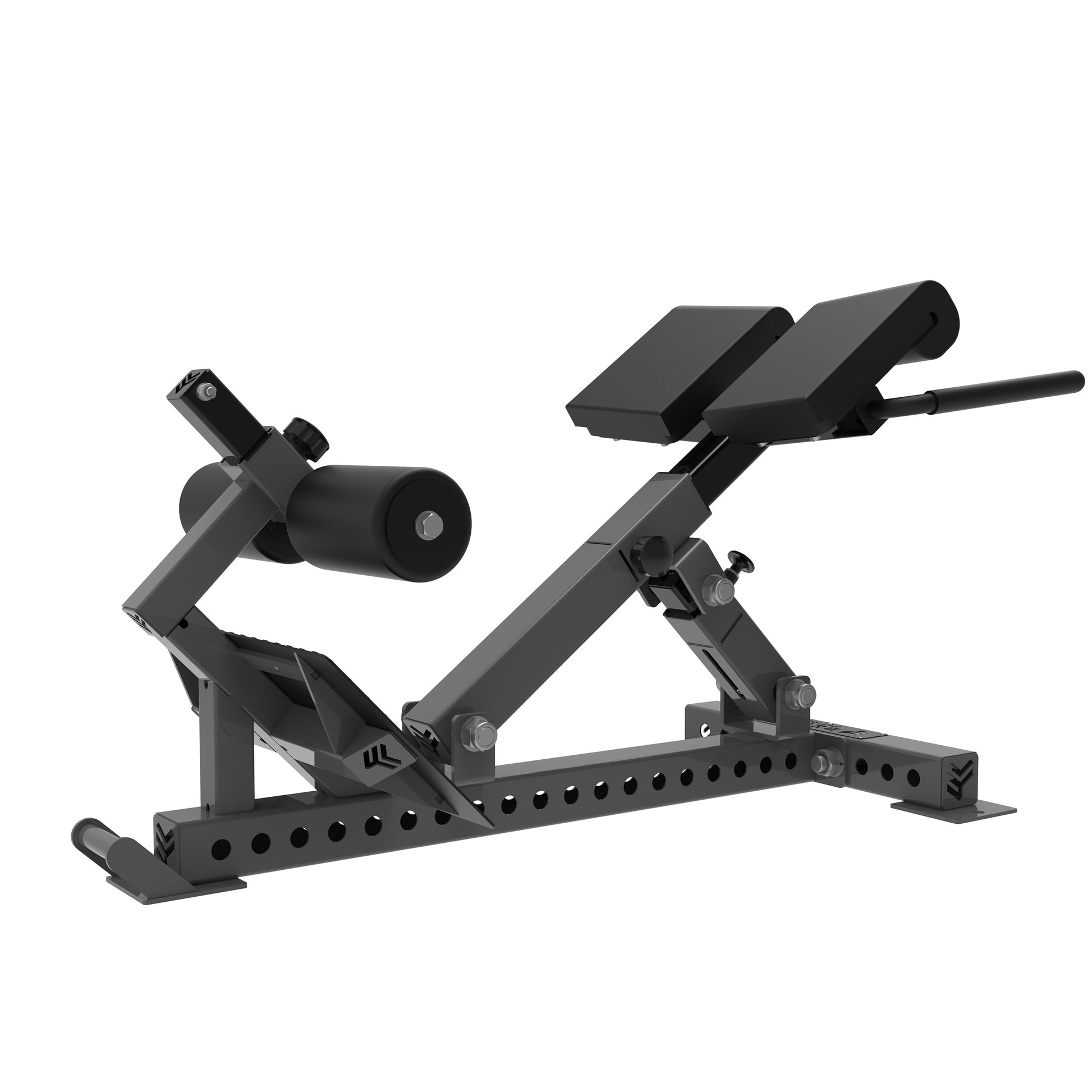 REVOLVE Back Extension – studio view 11 – Bench Fitness