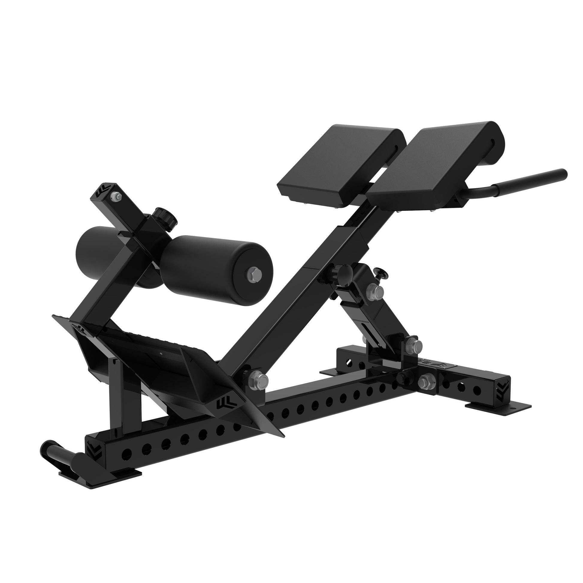 REVOLVE Back Extension – studio view 12 – Bench Fitness